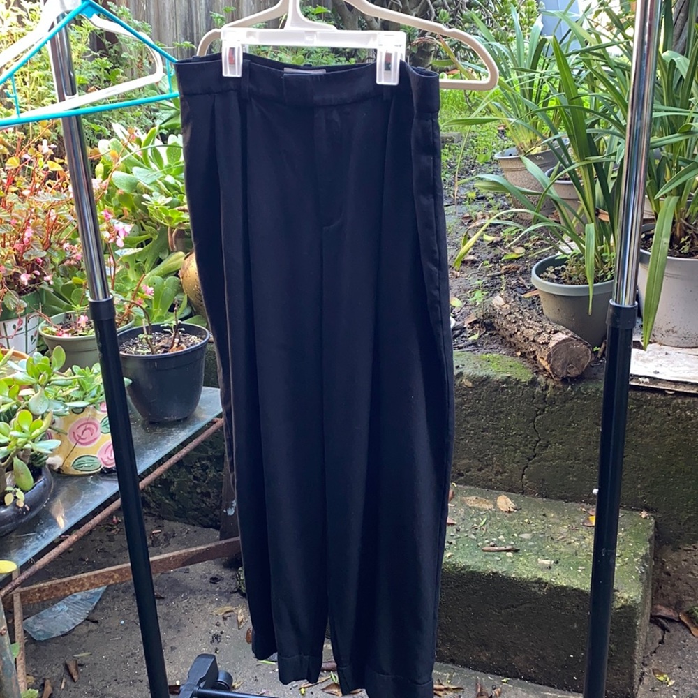 Everlane black trousers
